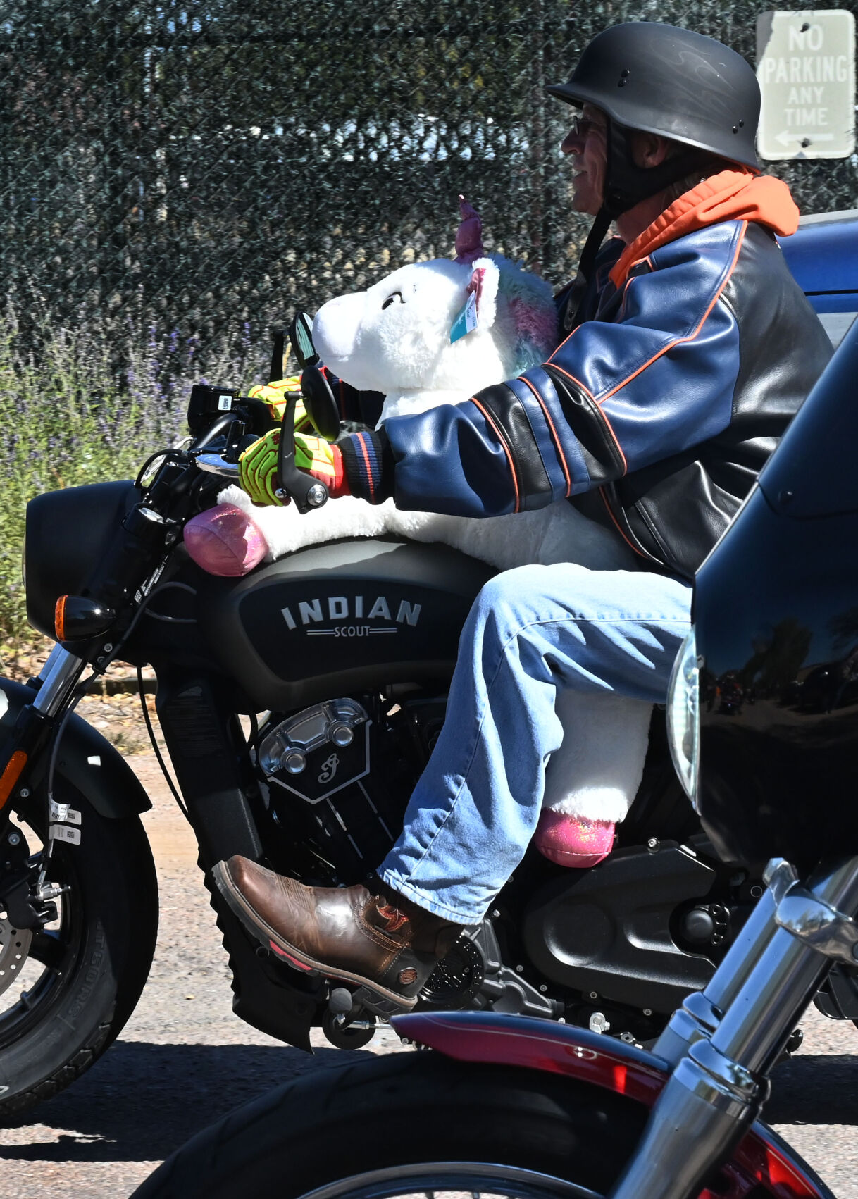 100520-news-toyrun 15.JPG